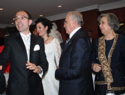 Gönül, Güzel Ailesinin sevincini paylaştı